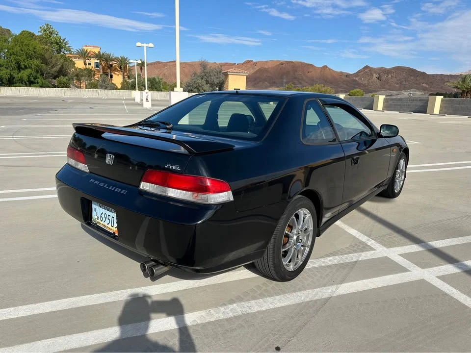 1997 Honda Prelude 5th Gen - Image 5 of 13