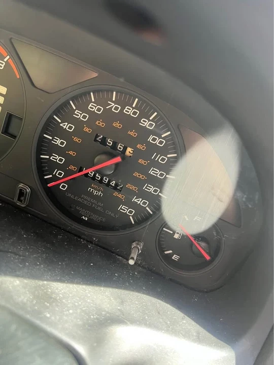 1997 Honda Prelude 5th Gen - Image 5 of 10