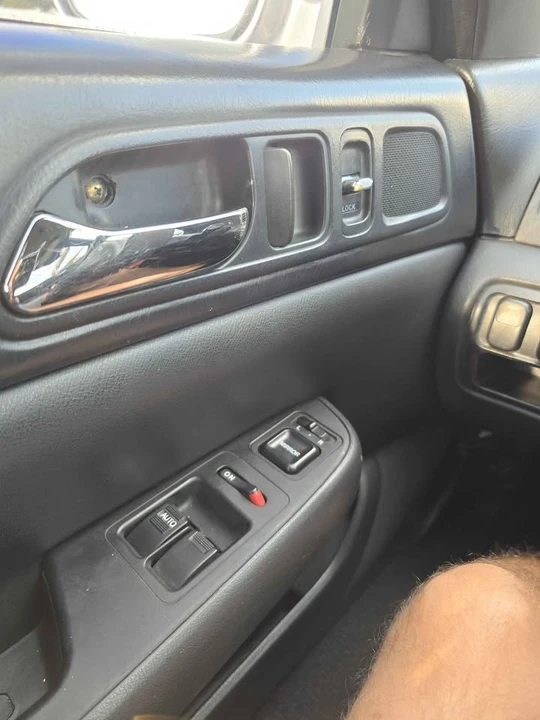 1997 Honda Prelude 5th Gen - Image 13 of 20