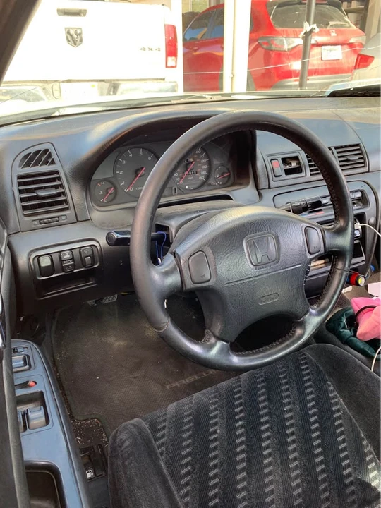 1997 Honda Prelude 5th Gen - Image 8 of 13