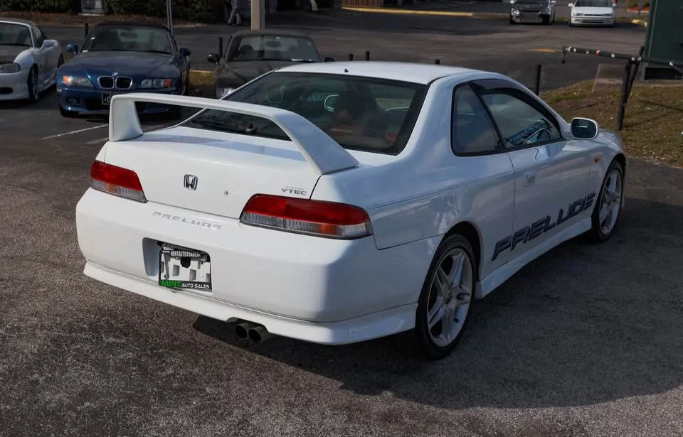 1997 Honda Prelude 5th Gen - Image 4 of 19