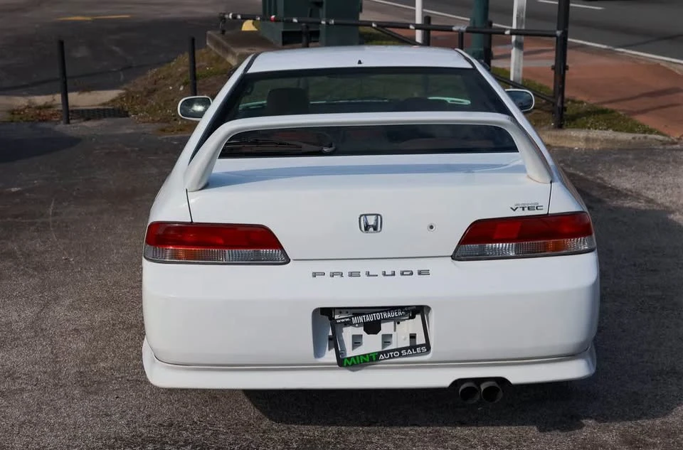 1997 Honda Prelude 5th Gen - Image 8 of 19