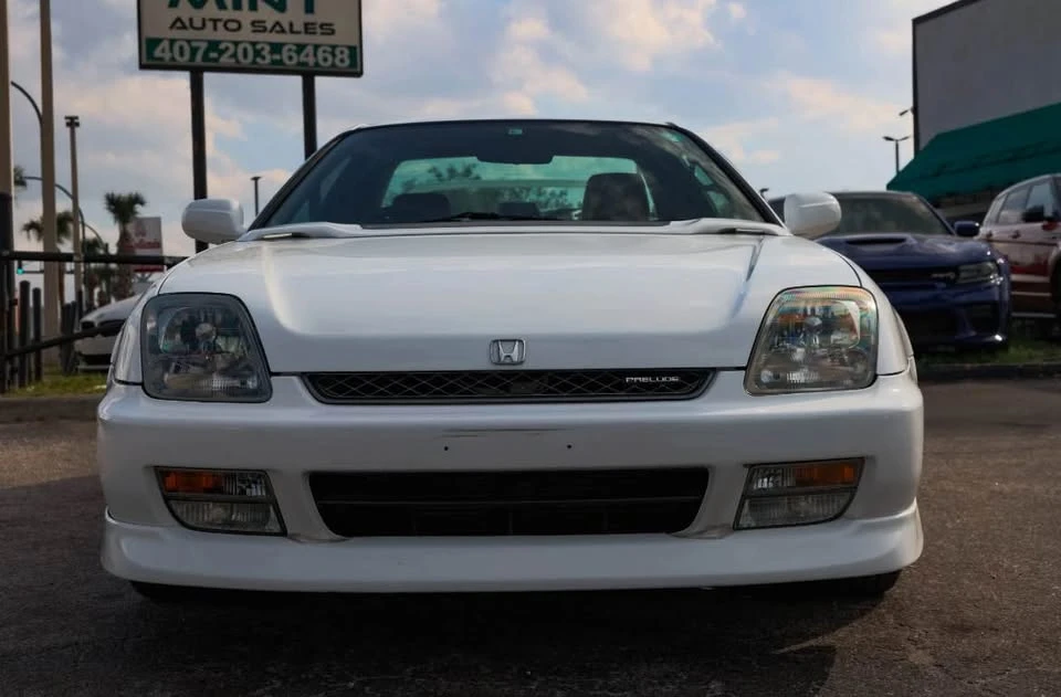 1997 Honda Prelude 5th Gen - Image 2 of 19