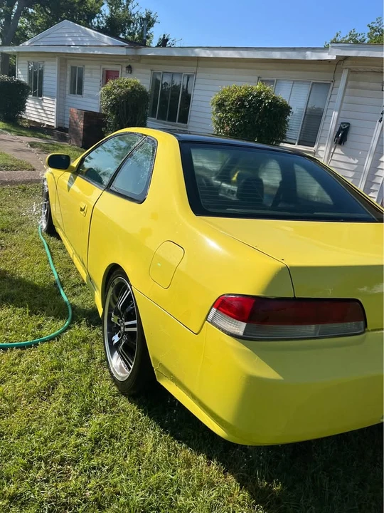 1997 Honda Prelude 5th Gen - Image 2 of 7