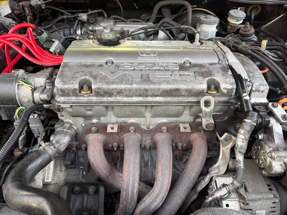 1997 Honda Prelude 5th Gen - Image 15 of 16