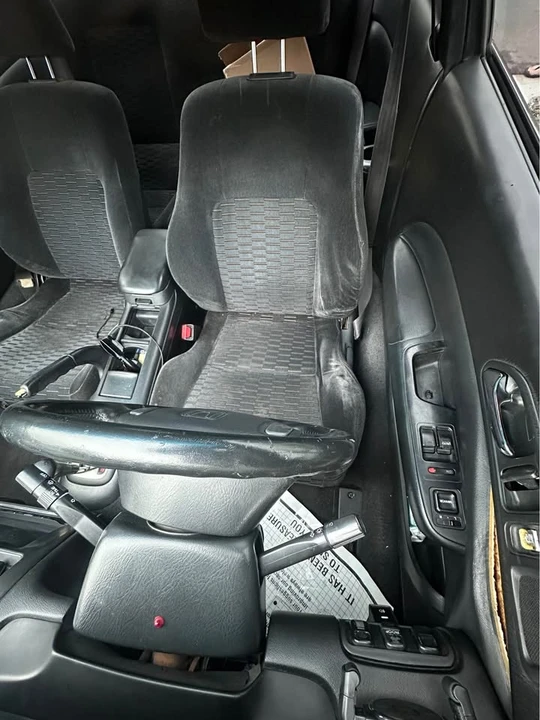1997 Honda Prelude 5th Gen - Image 9 of 11