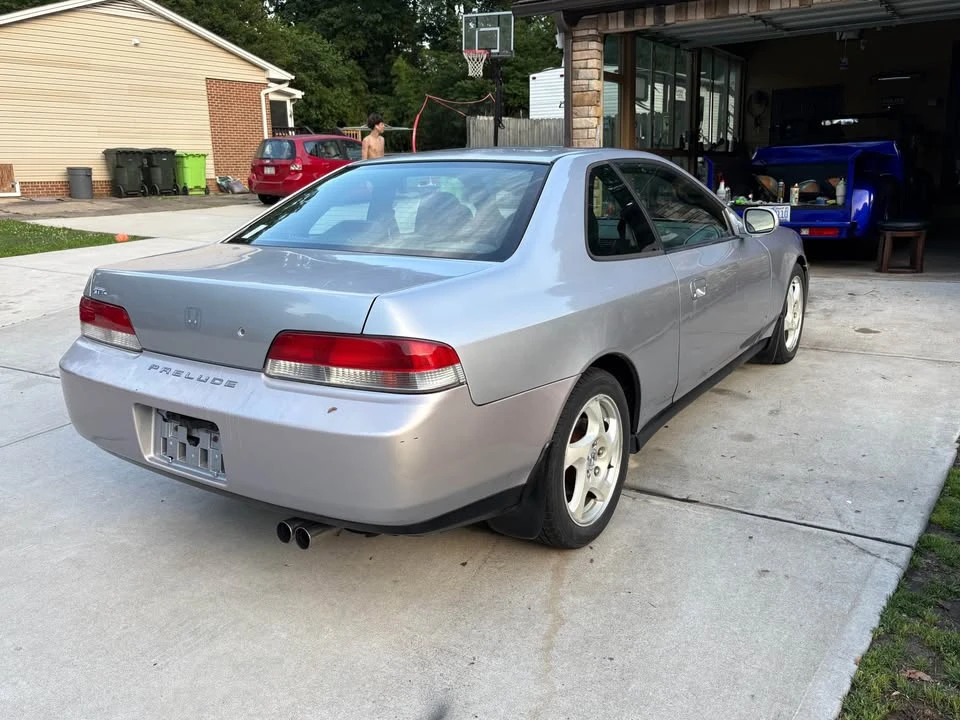 1997 Honda Prelude 5th Gen - Image 3 of 8