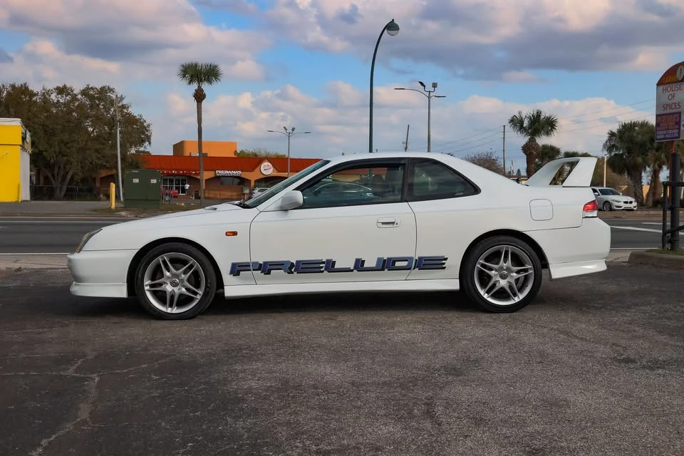 1997 Honda Prelude 5th Gen - Image 3 of 14