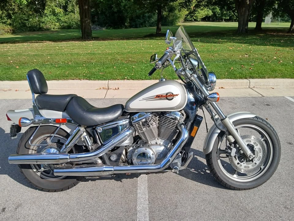 1997 Honda Motorcycles - Image 2 of 7