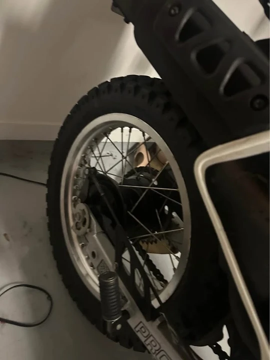 1997 Honda XR - Image 2 of 9