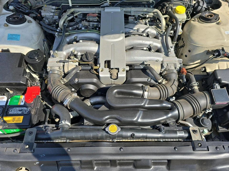 1997 Infiniti J30 - Image 13 of 31