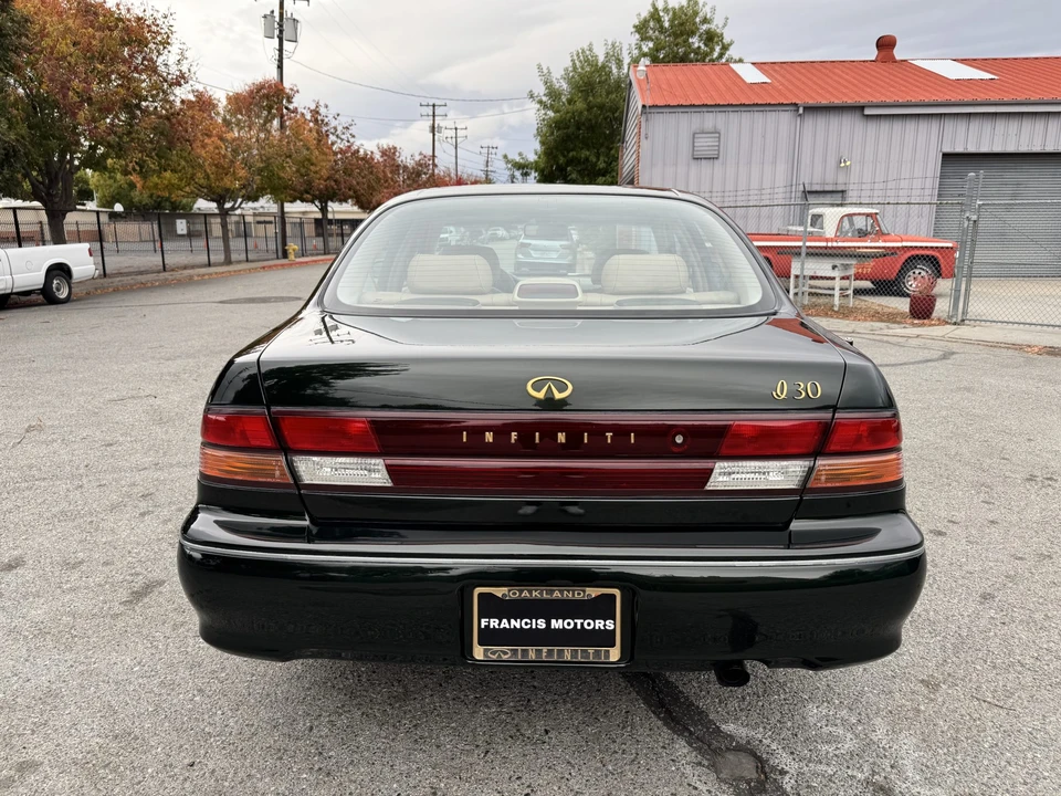 1997 Infiniti I30 1st Gen - Image 7 of 31