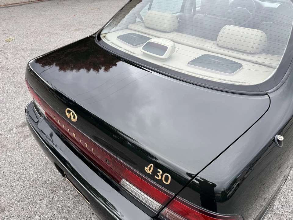 1997 Infiniti I30 1st Gen - Image 29 of 31