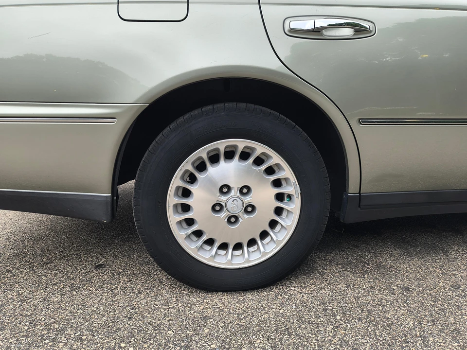 1997 Infiniti Q45 2nd Gen - Image 29 of 31