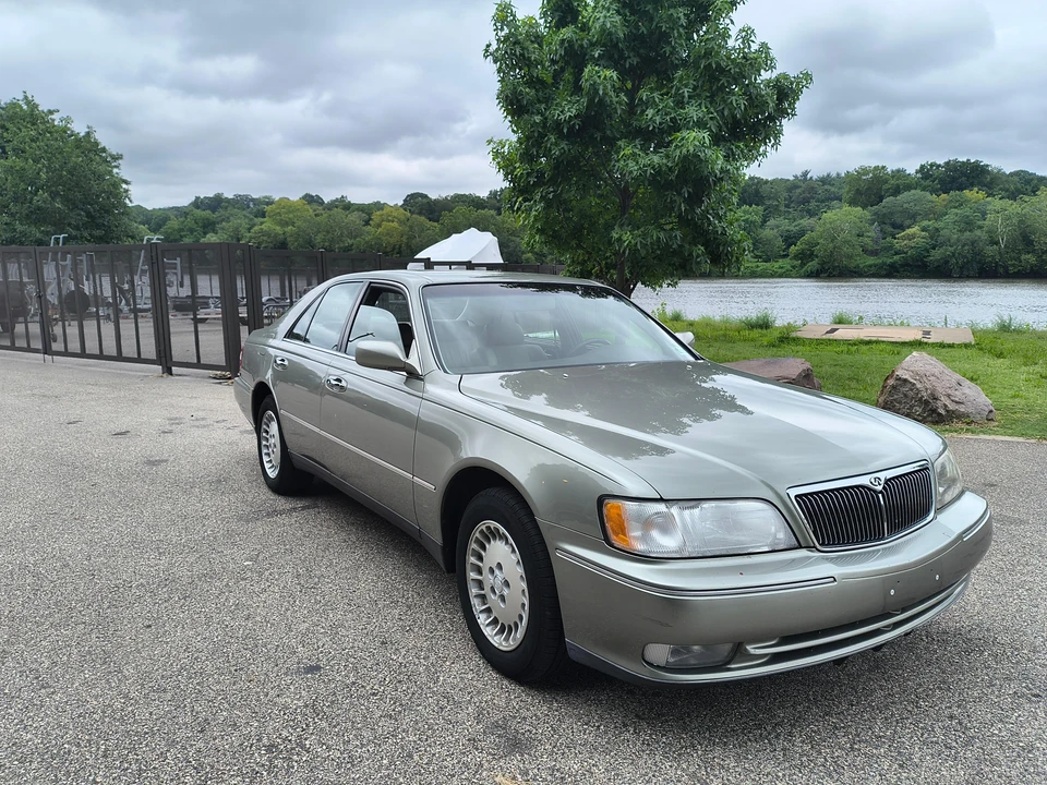 1997 Infiniti Q45 2nd Gen - Image 16 of 31