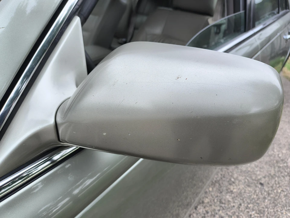 1997 Infiniti Q45 2nd Gen - Image 19 of 31