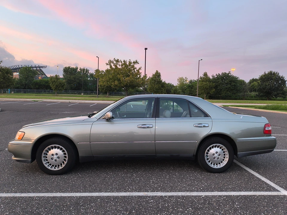 1997 Infiniti Q45 2nd Gen - Image 8 of 31