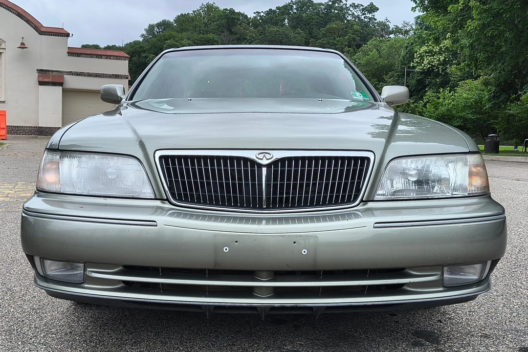 1997 Infiniti Q45 2nd Gen - Image 2 of 31