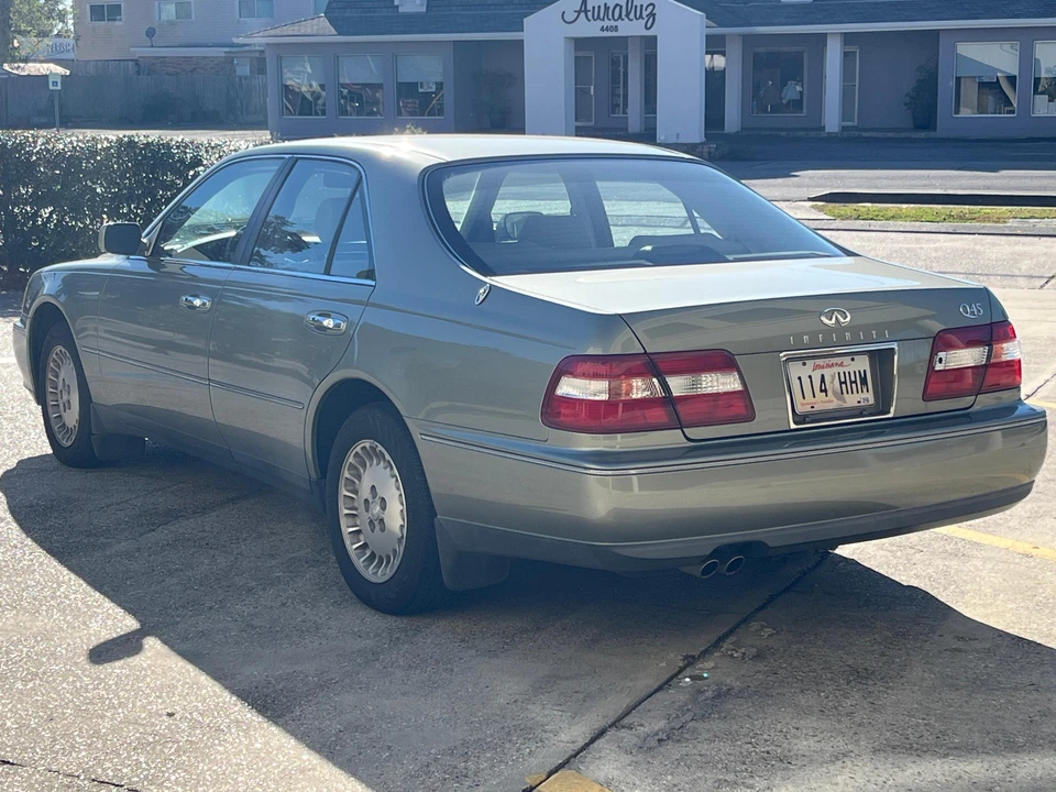 1997 Infiniti Q45 2nd Gen - Image 8 of 31