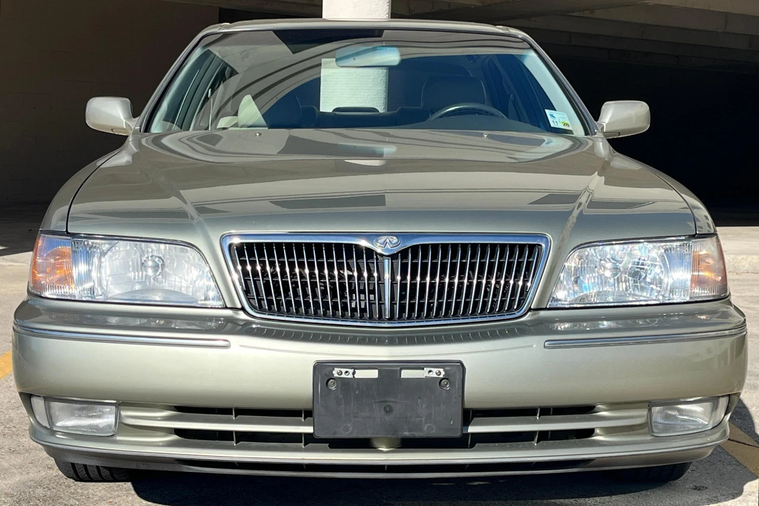 1997 Infiniti Q45 2nd Gen - Image 2 of 31