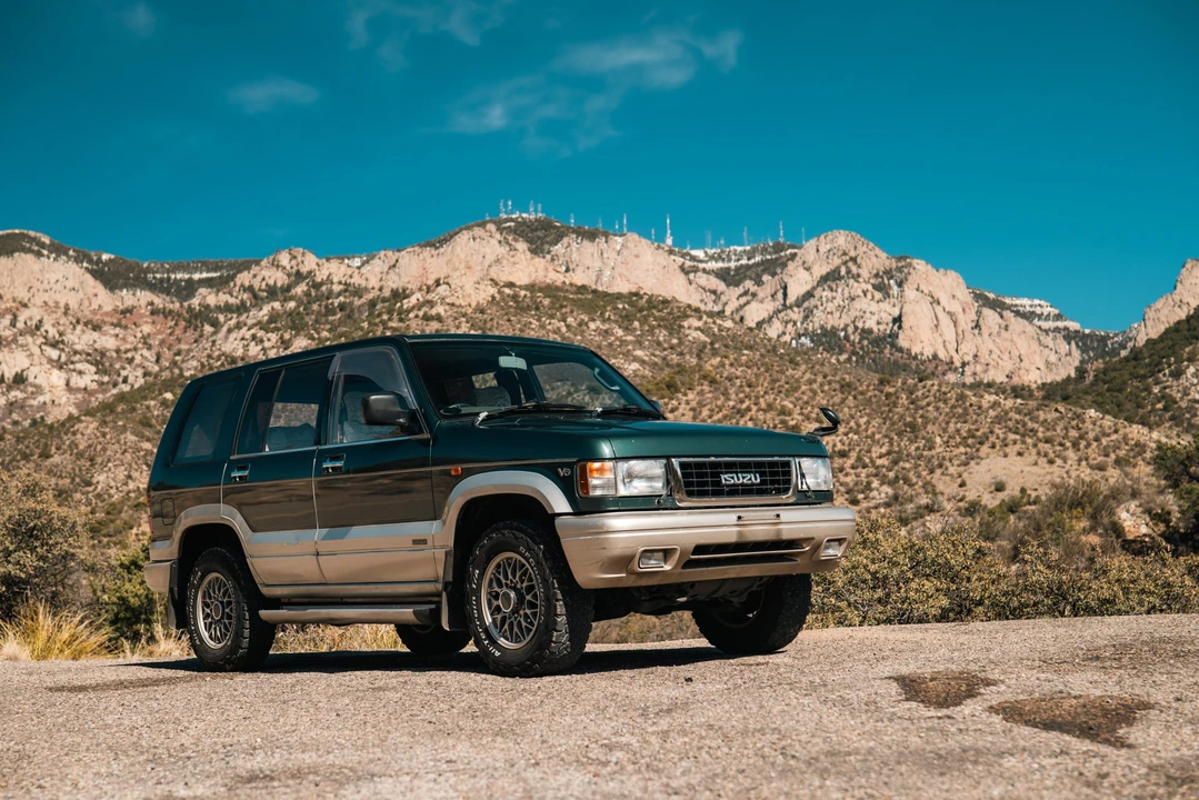 1997 Isuzu Trooper - Image 20 of 31