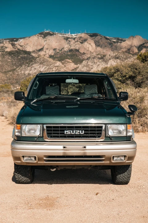 1997 Isuzu Trooper - Image 16 of 31