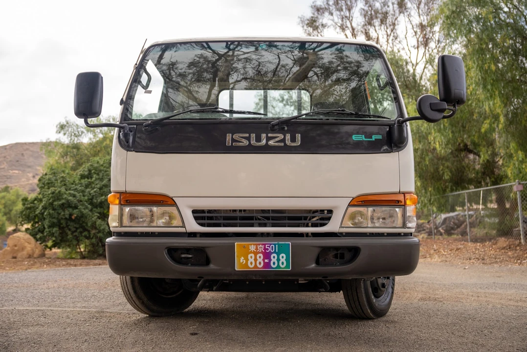 1997 Isuzu Elf - Image 6 of 31