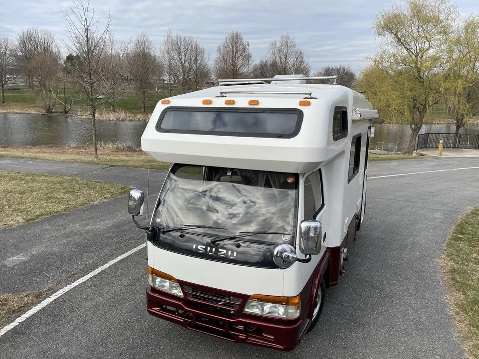 1997 Isuzu Elf - Image 10 of 31