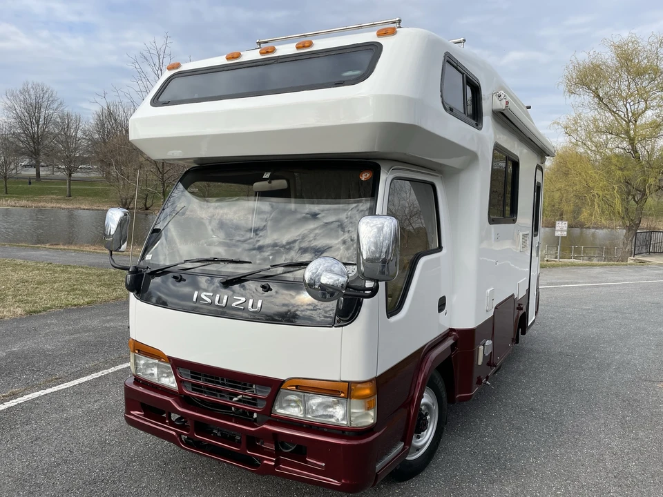 1997 Isuzu Elf - Image 9 of 31