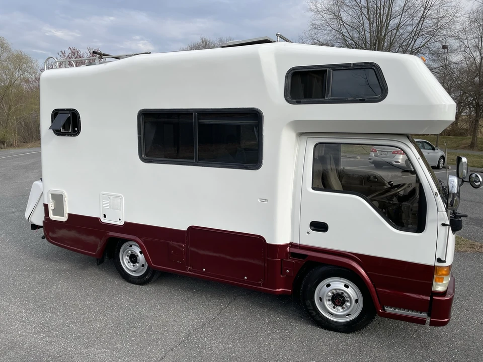 1997 Isuzu Elf - Image 18 of 31