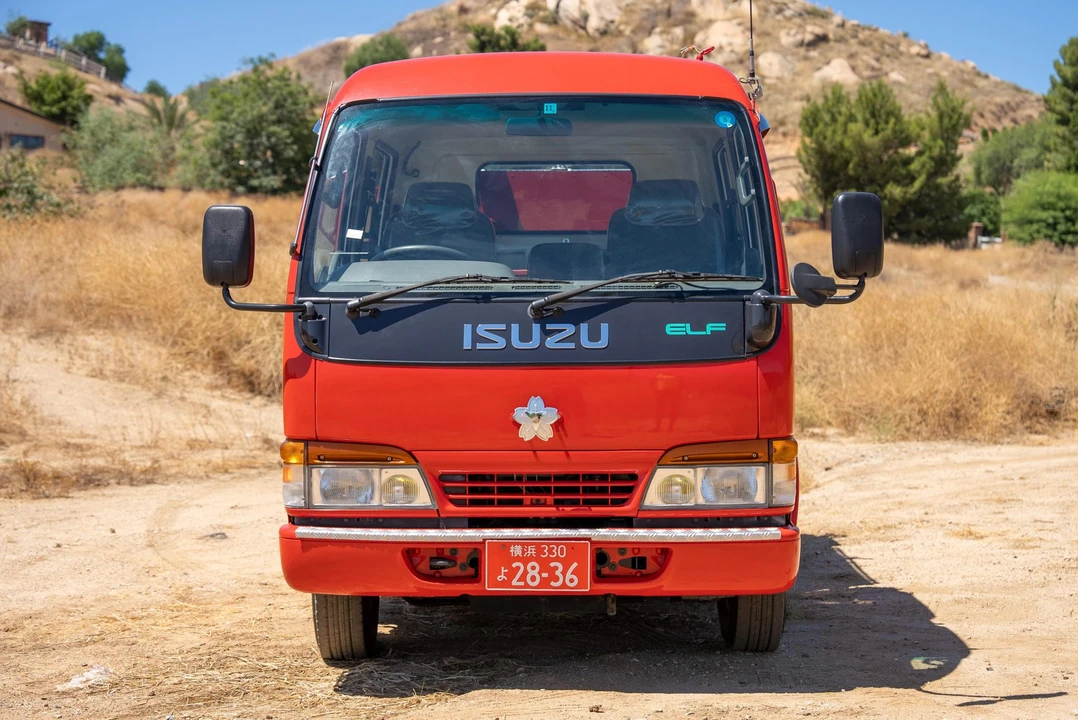 1997 Isuzu Elf - Image 7 of 31