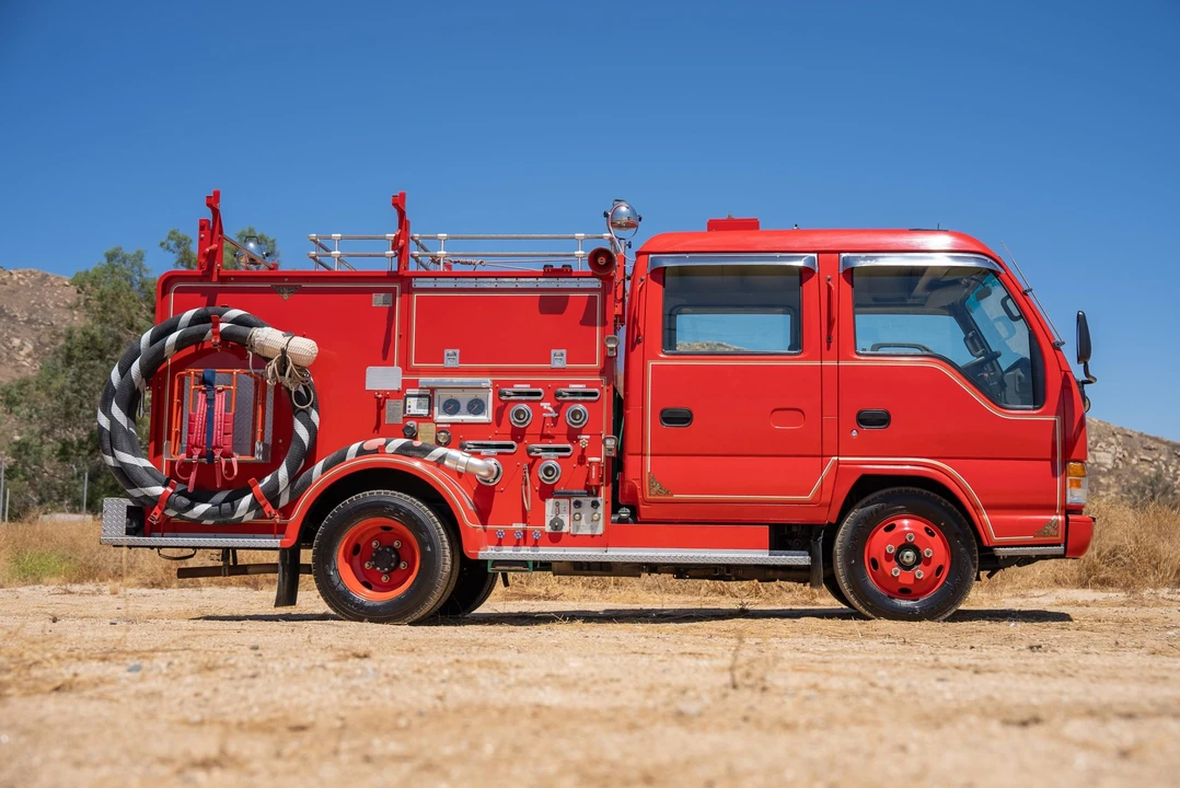 1997 Isuzu Elf - Image 12 of 31
