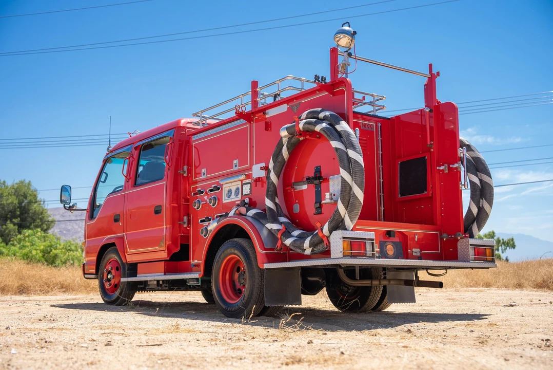 1997 Isuzu Elf - Image 21 of 31