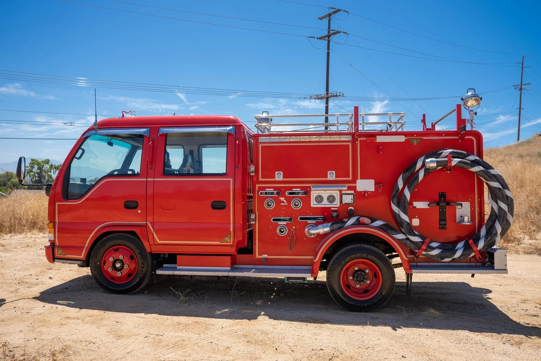 1997 Isuzu Elf - Image 23 of 31
