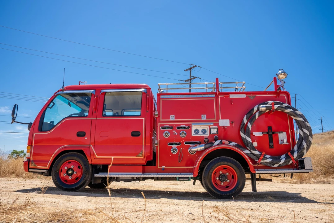 1997 Isuzu Elf - Image 24 of 31