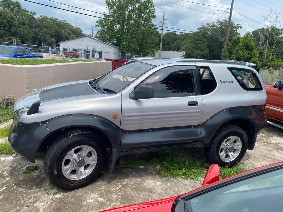 1997 Isuzu VehiCROSS - Image 9 of 31