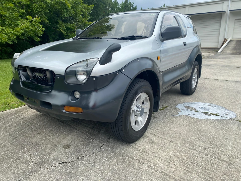 1997 Isuzu VehiCROSS - Image 8 of 31
