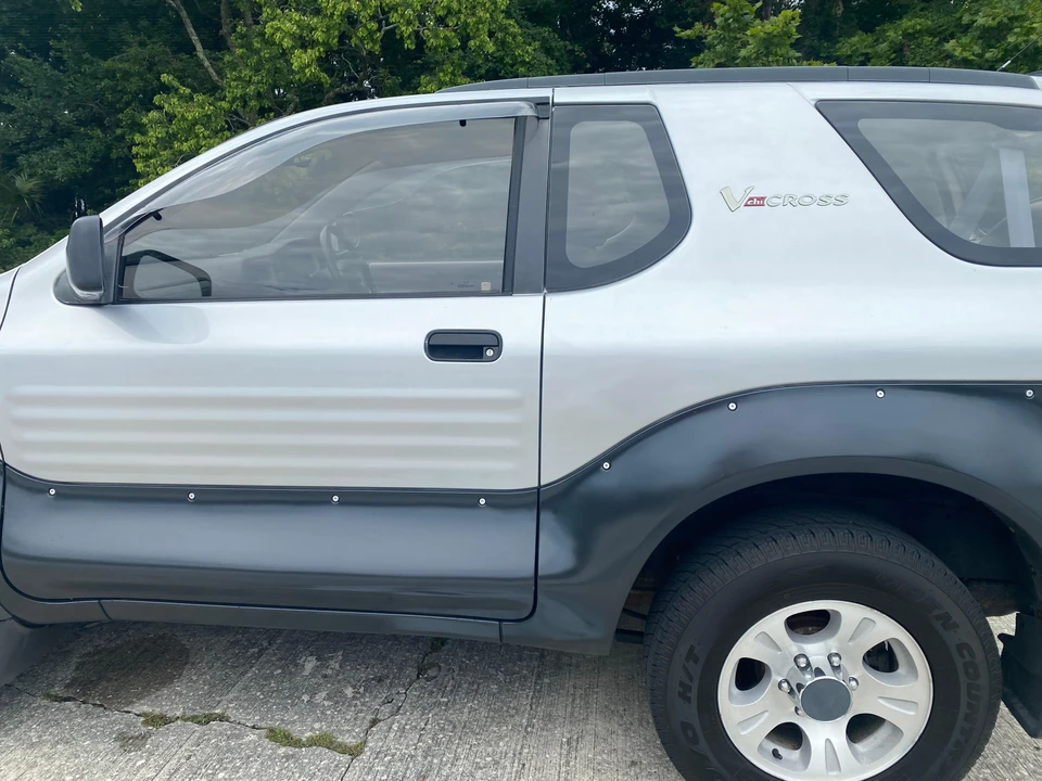 1997 Isuzu VehiCROSS - Image 20 of 31