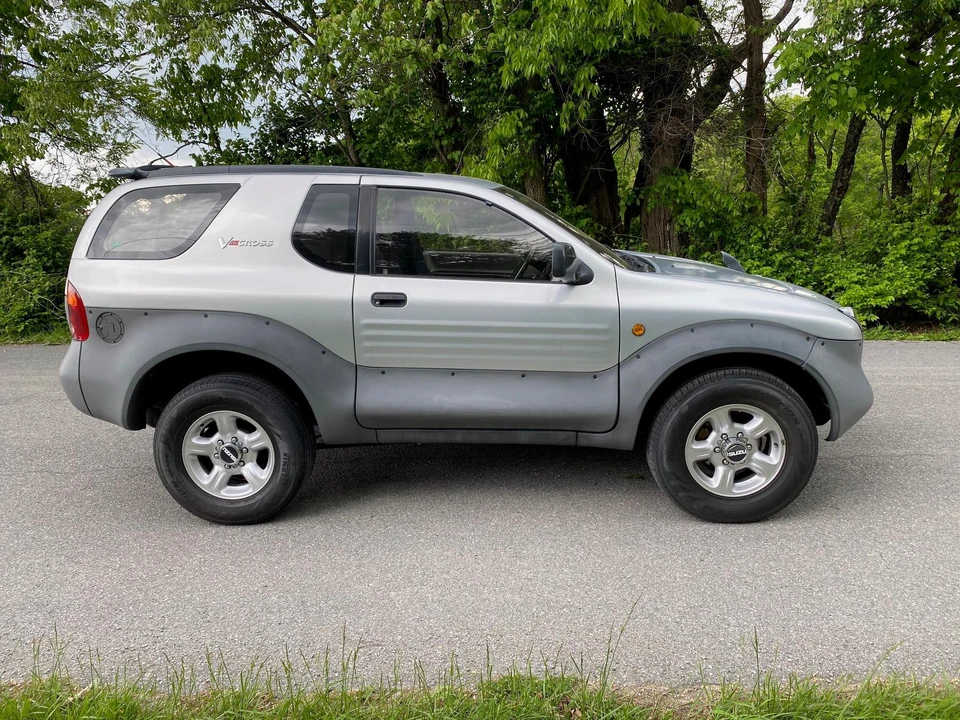 1997 Isuzu VehiCROSS - Image 13 of 31