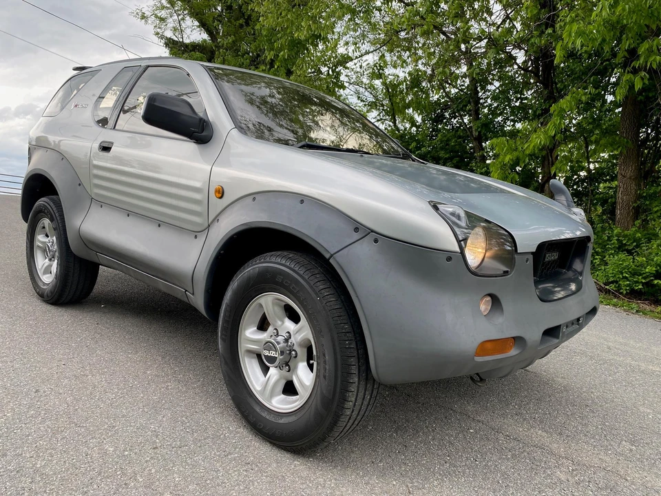 1997 Isuzu VehiCROSS - Image 15 of 31
