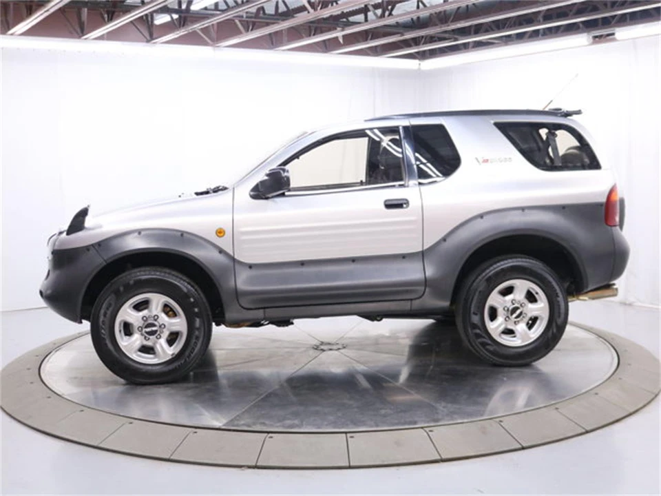 1997 Isuzu VehiCROSS - Image 4 of 31