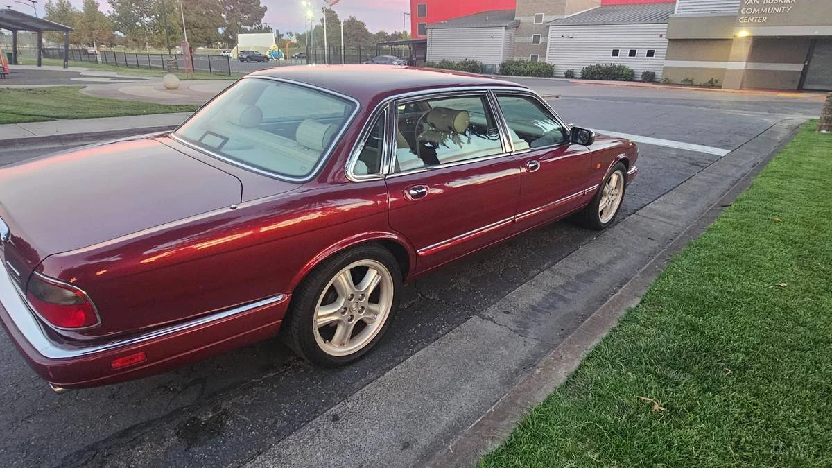 1997 Jaguar X300 XJ - Image 3 of 8
