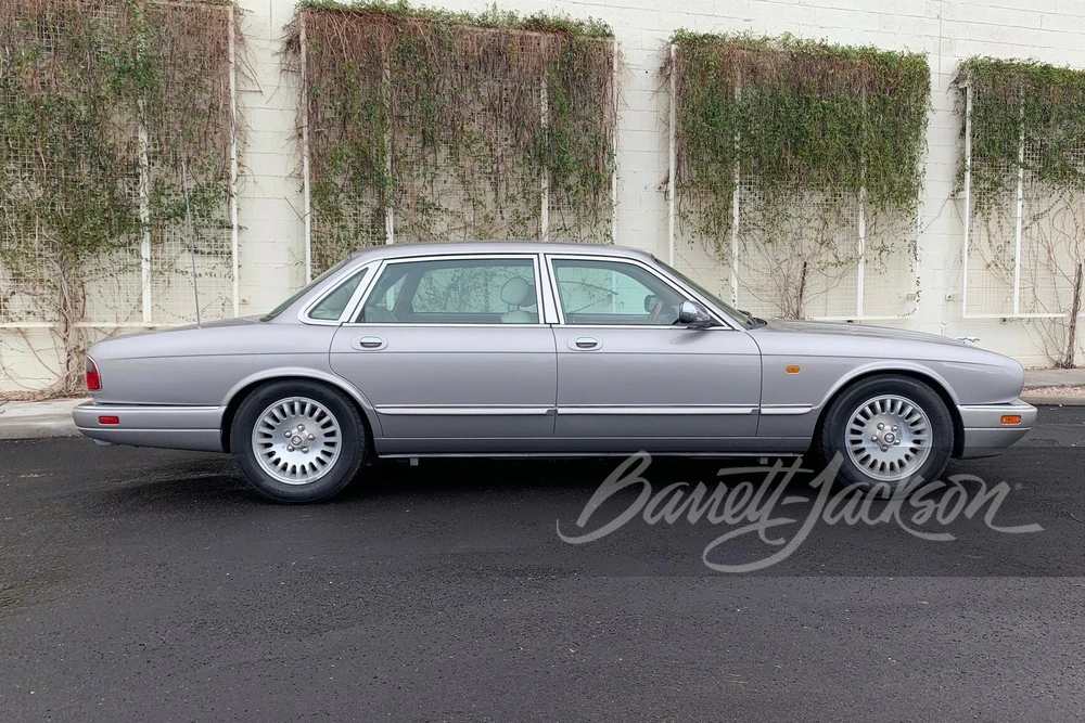 1997 Jaguar X300 XJ - Image 11 of 11