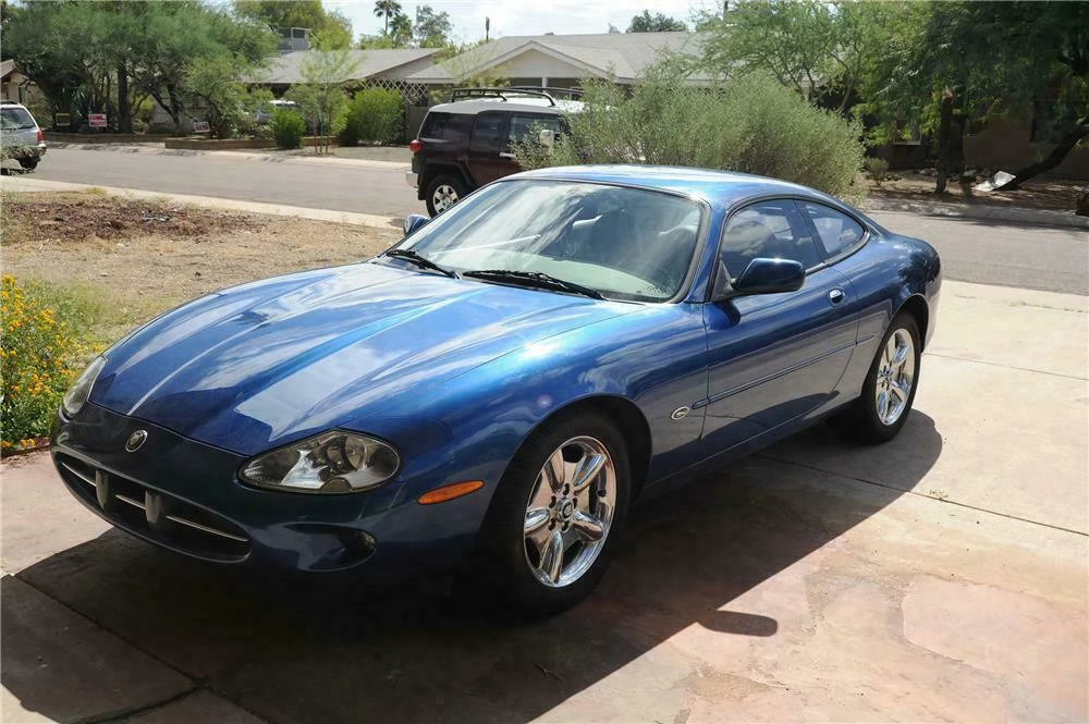 1997 Jaguar X100 XK8 - Image 2 of 5
