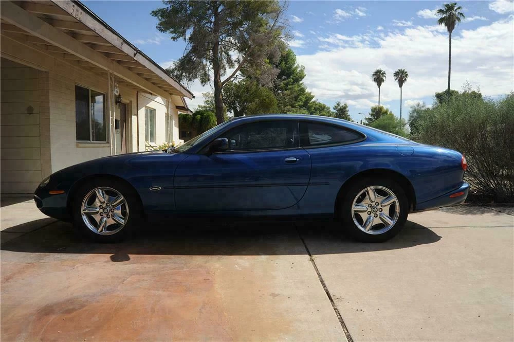 1997 Jaguar X100 XK8 - Image 5 of 5