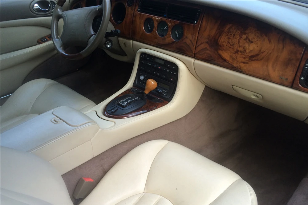 1997 Jaguar X100 XK8 - Image 3 of 5