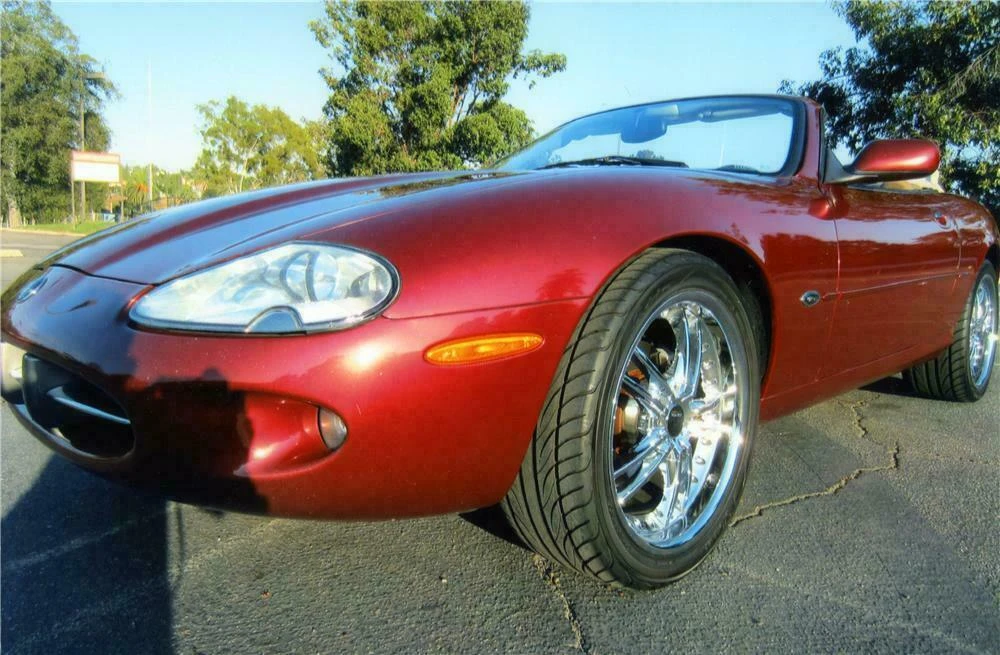 1997 Jaguar X100 XK8 - Image 2 of 4