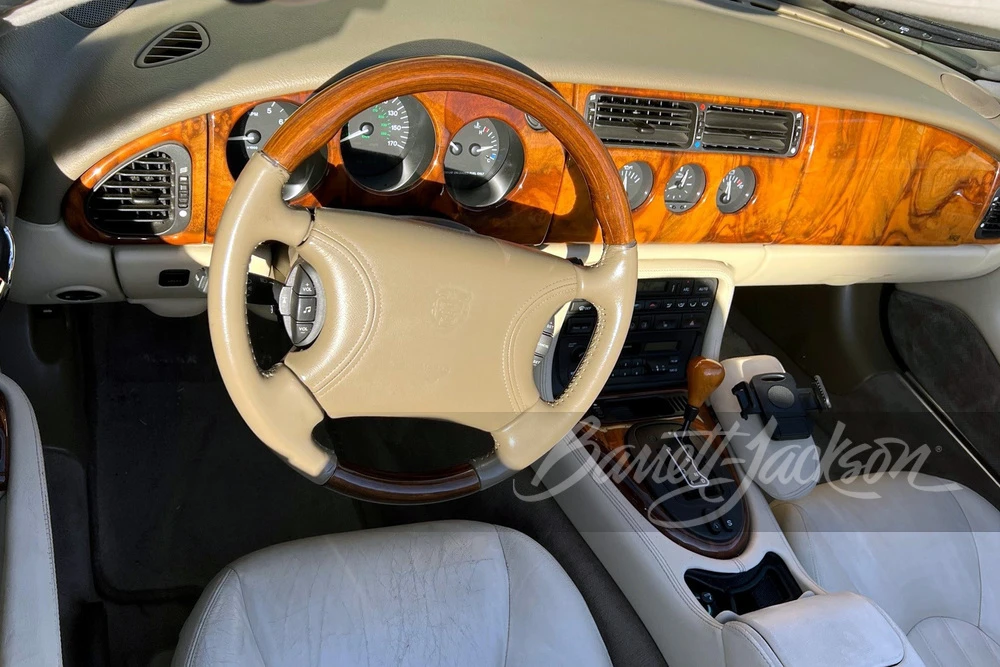1997 Jaguar X100 XK8 - Image 6 of 9