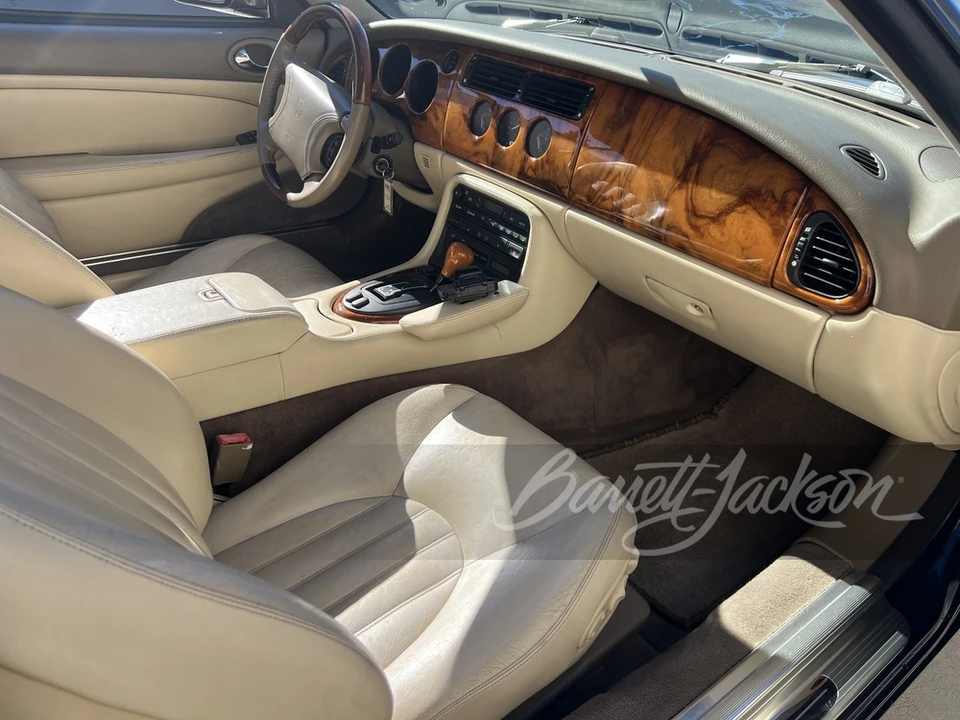 1997 Jaguar X100 XK8 - Image 14 of 31