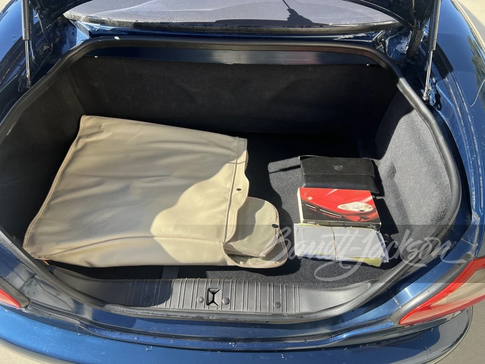 1997 Jaguar X100 XK8 - Image 24 of 31